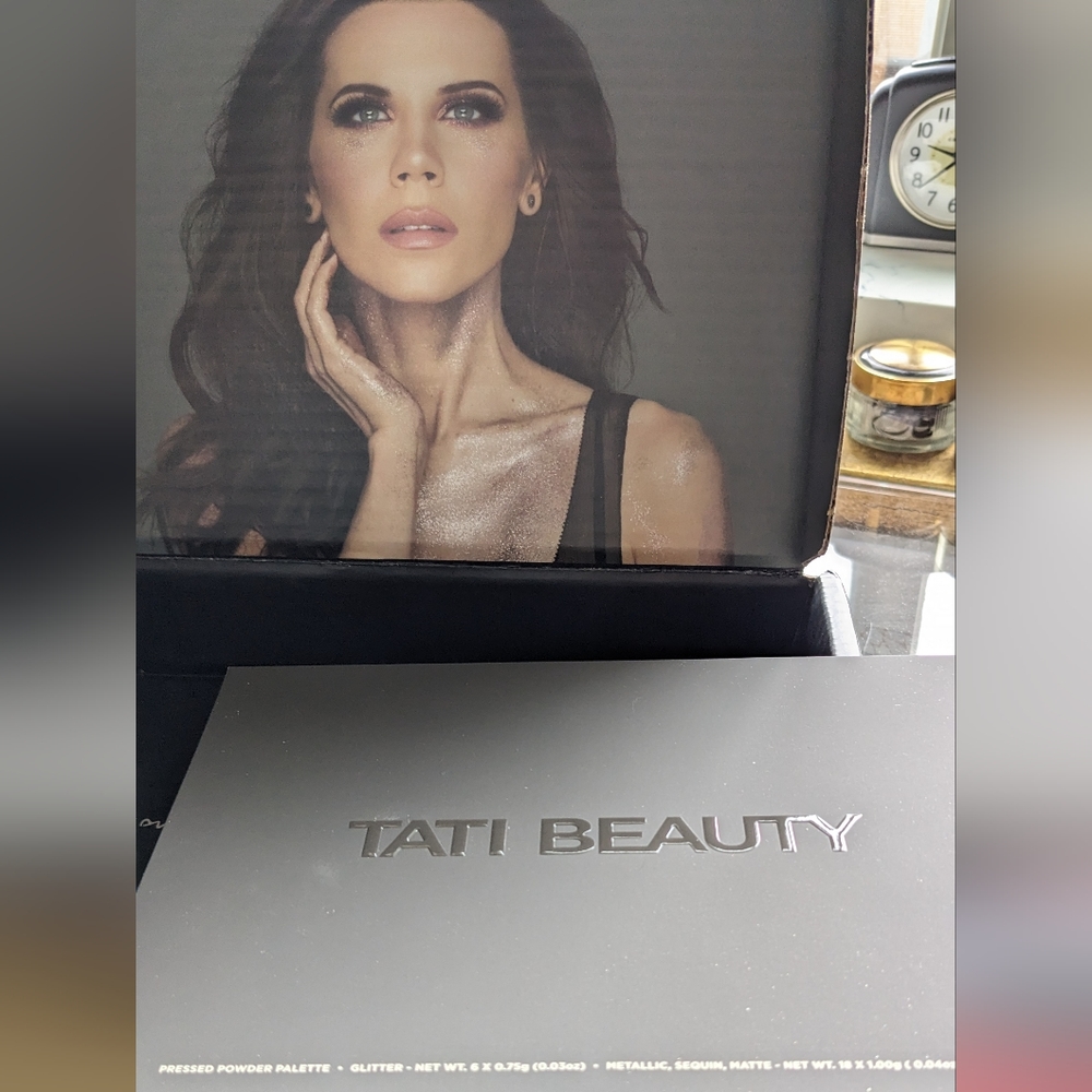 Tati Beauty Textured Neutrals